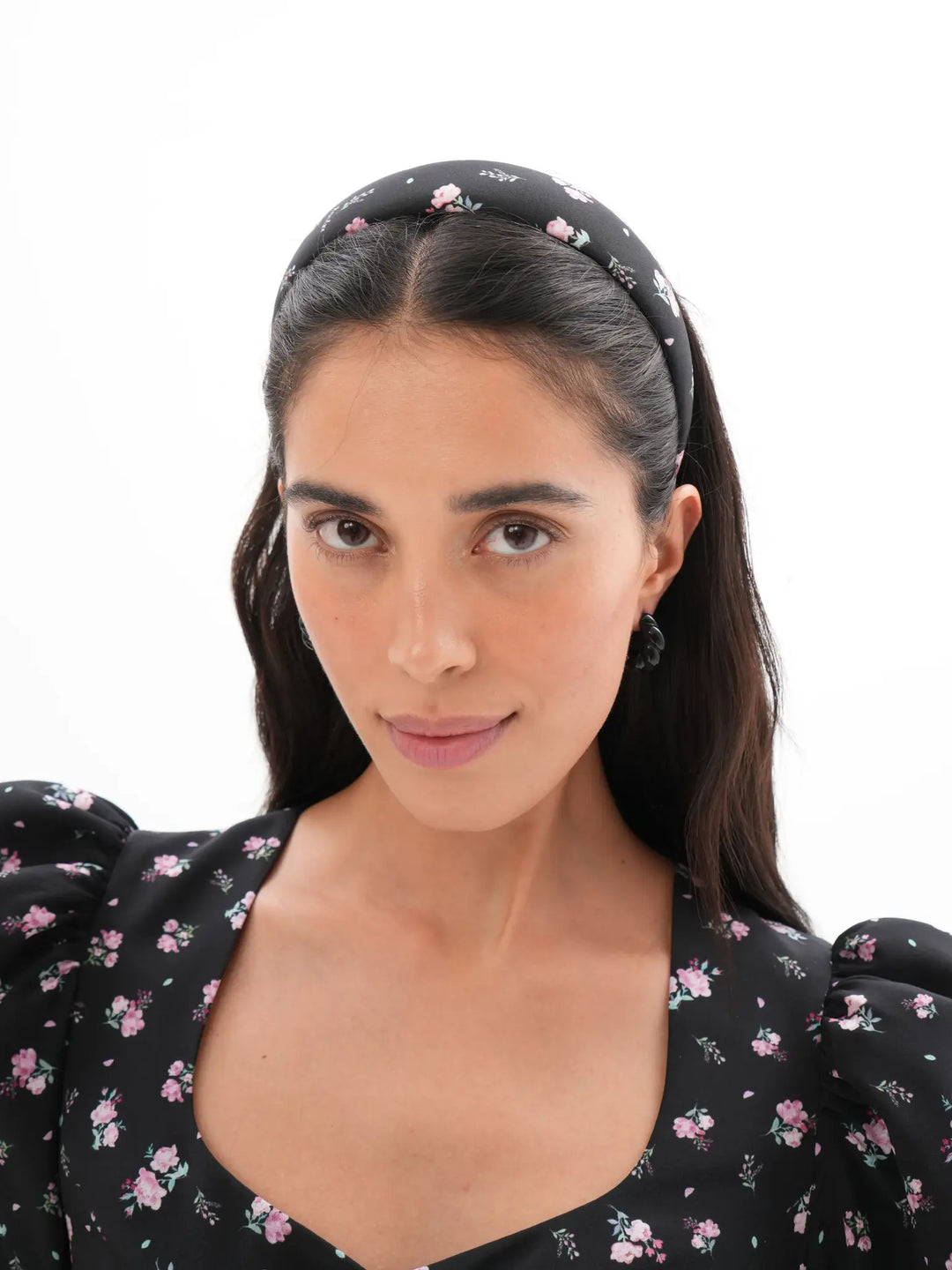 NOELIA, BLACK HEADBAND WITH SMALL RASPBERRY FLOWERS