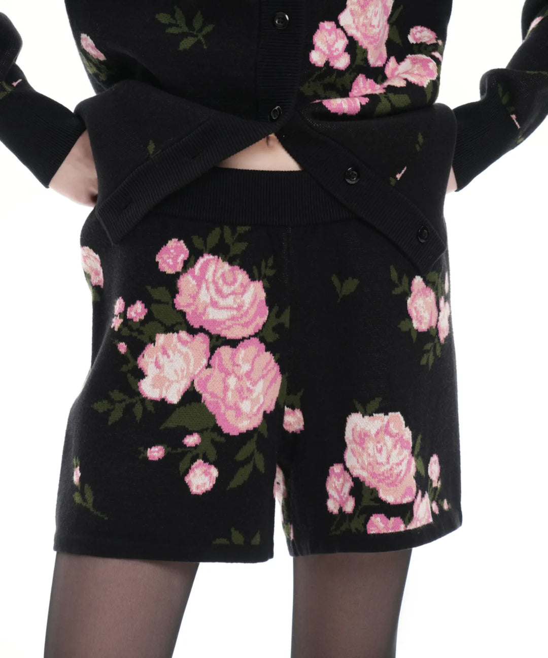 HOLLY, BLACK COTTON KNITTED SET WITH PINK MEDIUM FLOWERS