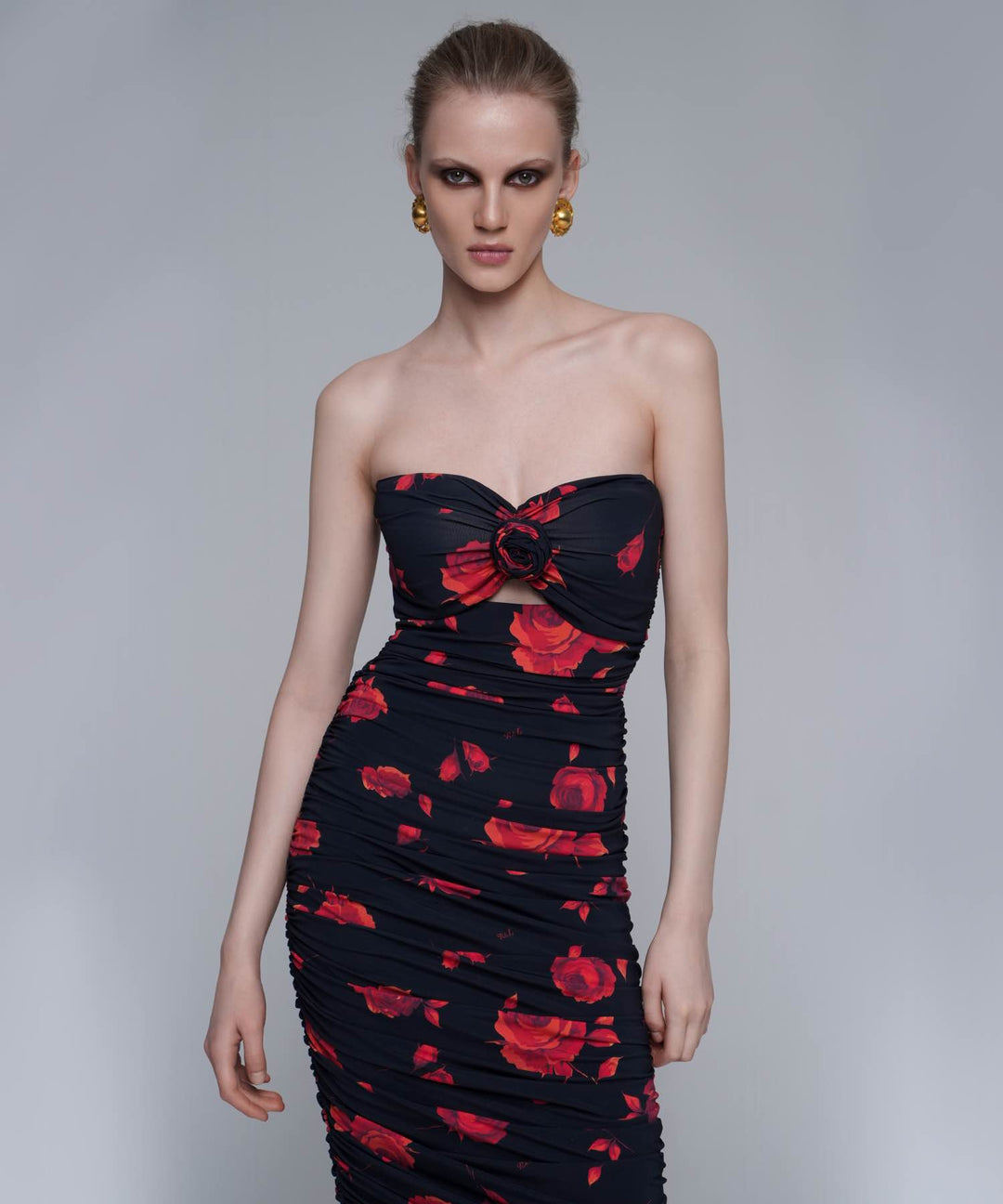 NICOLE, MIDI DRESS MADE OF BLACK BIFLEX WITH RED FLOWERS